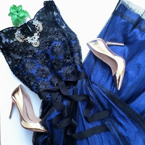 Aidan Mattox Blue Black Lace Tulle Sleeveless Evening Gown Maxi Dress Size 6 - Picture 2 of 13